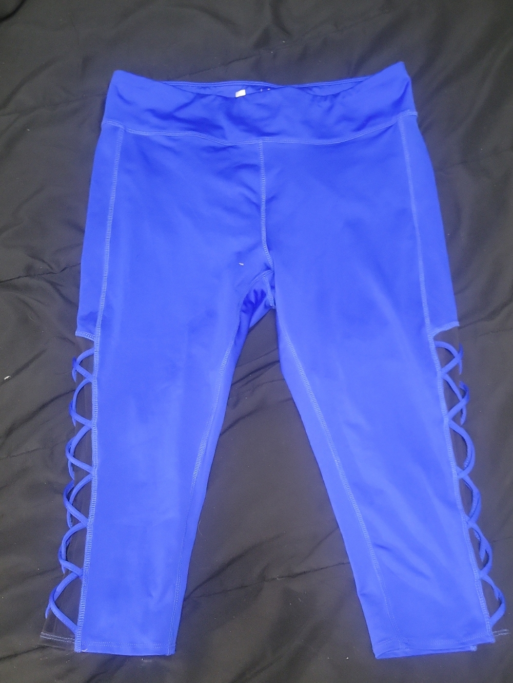 Xersion Large Royal Blue Lattice Mesh Cutout Capri Leggings**